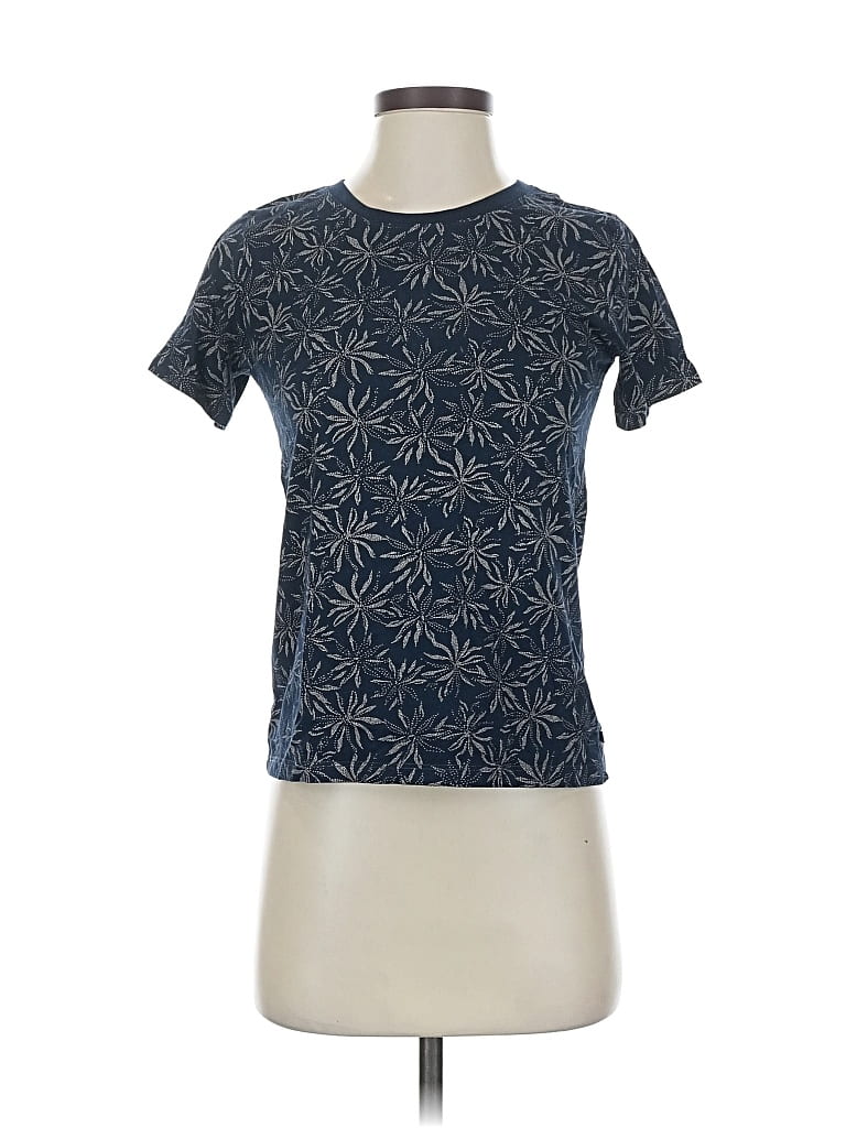 Click to view more detailed imagery on our partner's website Pre-owned Eddie Bauer Short Sleeve T-shirt In Blue