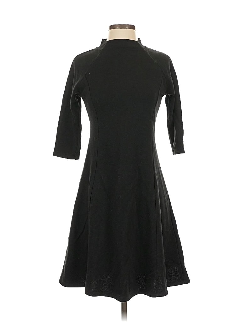 Pre-owned Uniqlo Casual Dress In Black