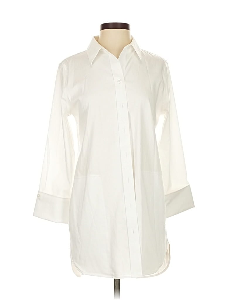Click to view more detailed imagery on our partner's website Pre-owned Chico's Casual Dress In White