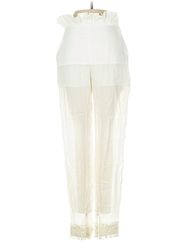 Click to view more detailed imagery on our partner's website Pre-owned Genny Casual Pants In White