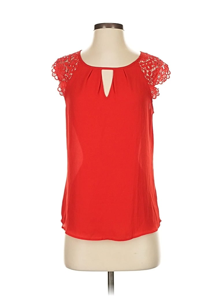 Pre-owned Express Sleeveless Blouse In Red