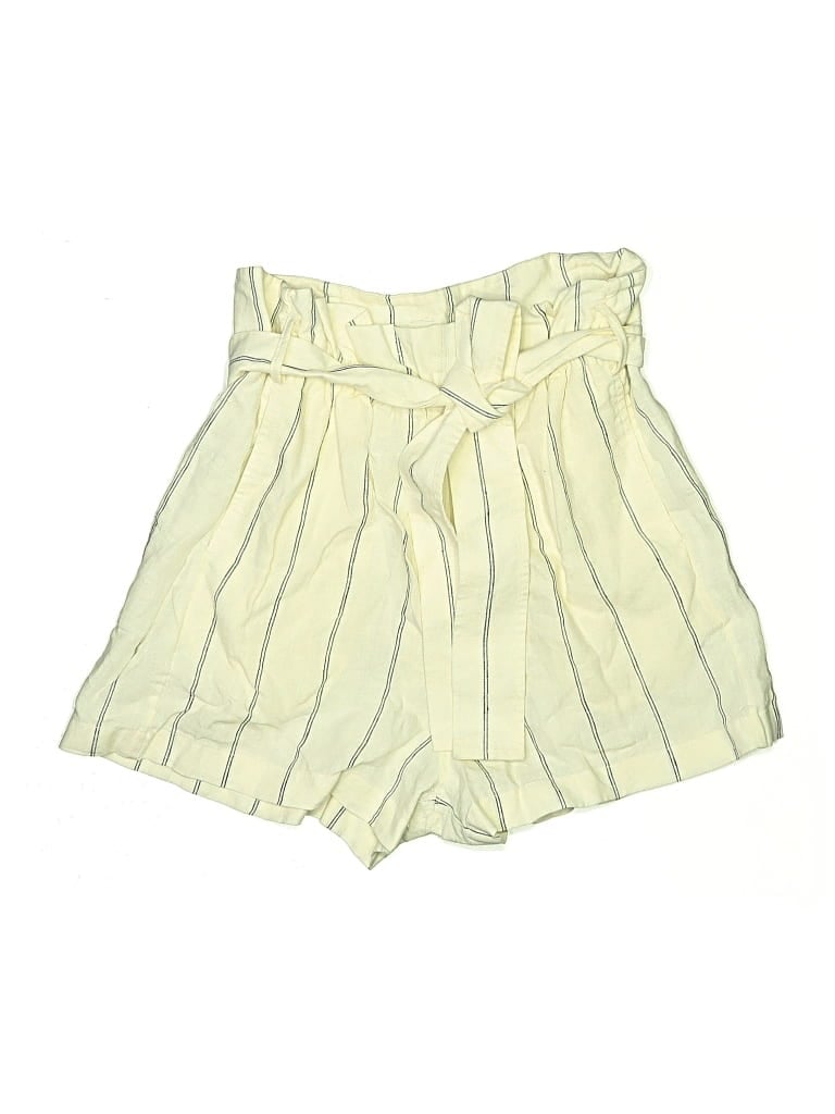 Pre-owned Wilfred Shorts In White