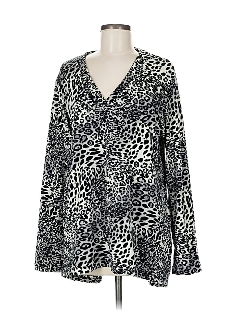 Click to view more detailed imagery on our partner's website Pre-owned Natori Long Sleeve Blouse In Black