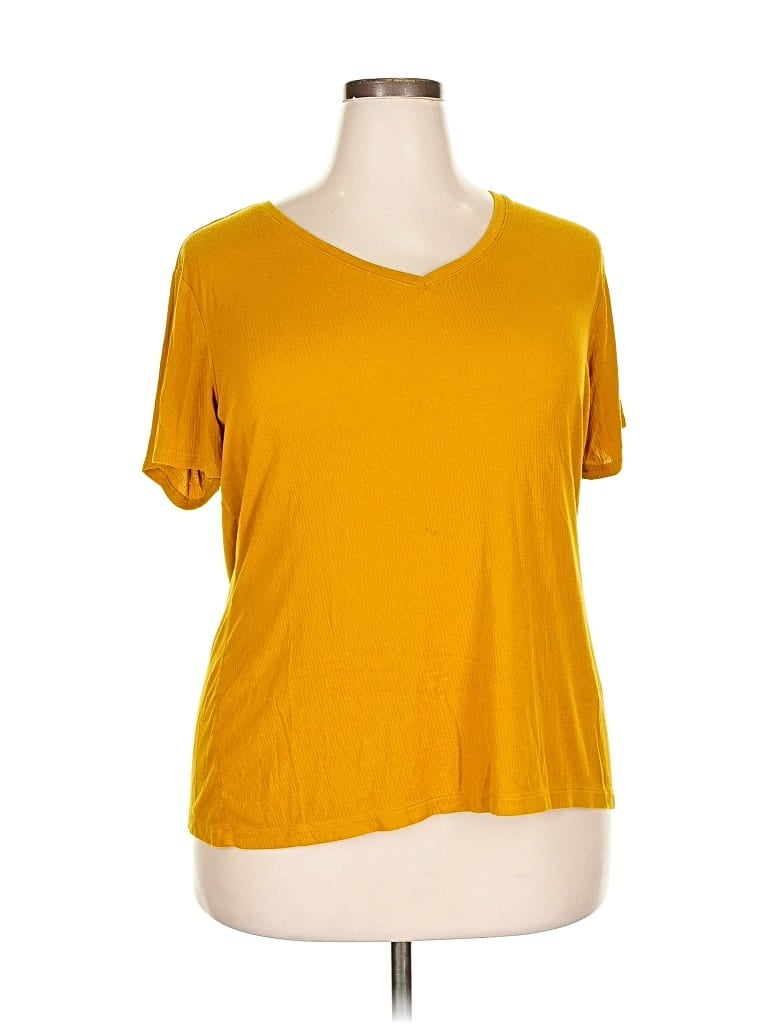 Pre-owned Apt. 9 Short Sleeve T-shirt In Gold