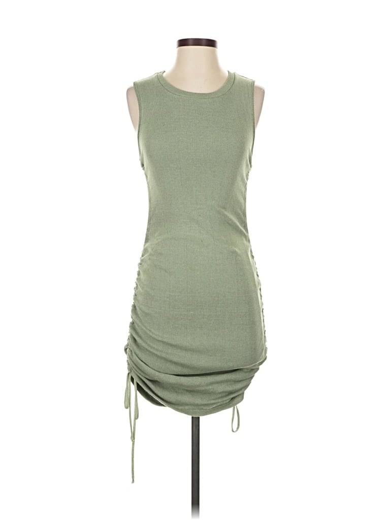 Pre-owned Lioness Casual Dress In Green