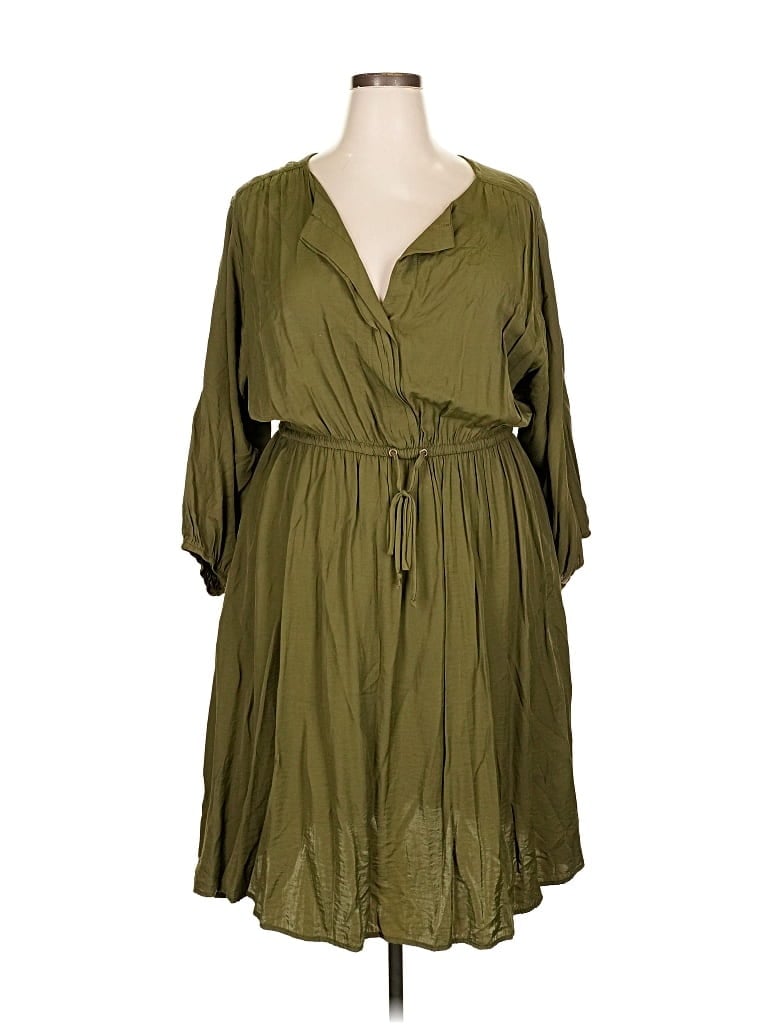 Pre-owned Mossimo Casual Dress In Green