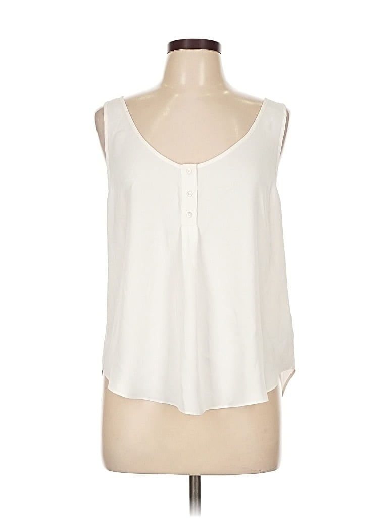 Click to view more detailed imagery on our partner's website Pre-owned Joie Sleeveless Blouse In White
