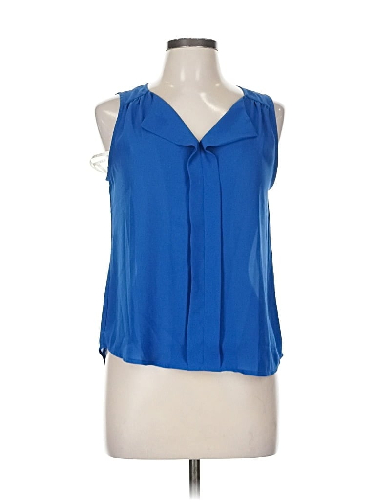 Pre-owned E&m Collection Sleeveless Blouse In Blue