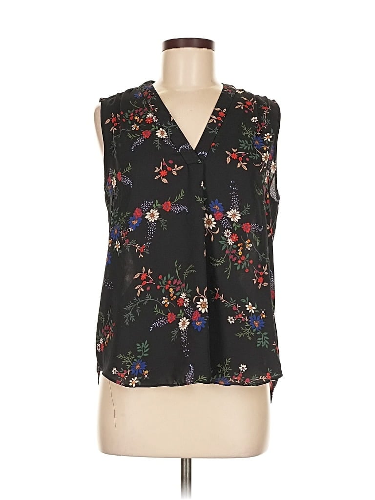 Pre-owned Vince Camuto Sleeveless Blouse In Black