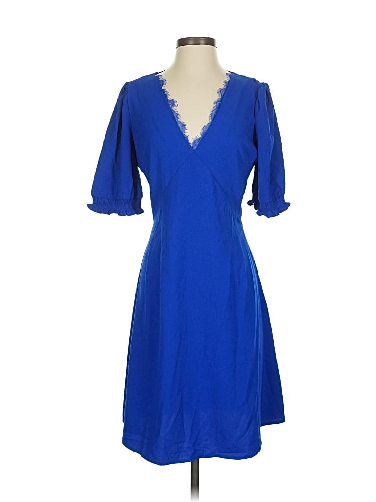 Click to view more detailed imagery on our partner's website Pre-owned La Petite Étoile Cocktail Dress In Blue