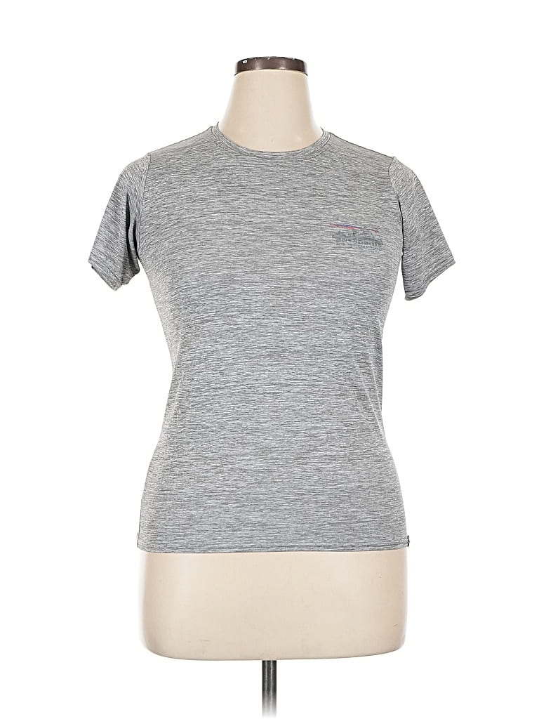 Pre-owned White Stag Active T-shirt In Gray