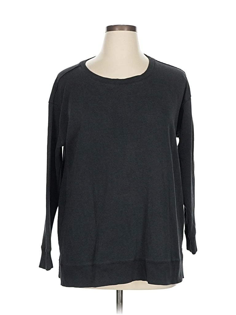 Pre-owned Livi Pullover Sweater In Black