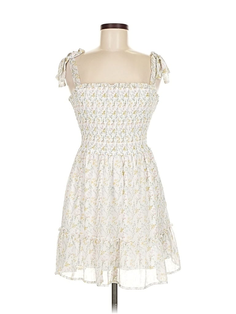 Pre-owned Blue Rain Casual Dress In White