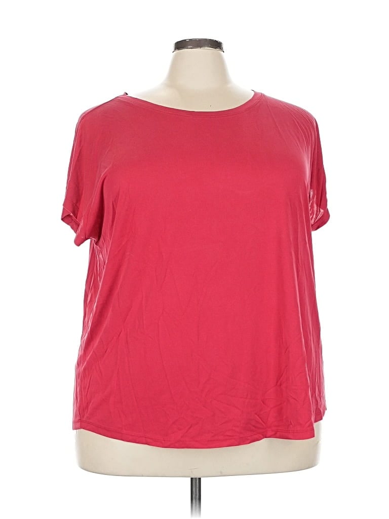 Pre-owned 24/7 Maurices Short Sleeve T-shirt In Red
