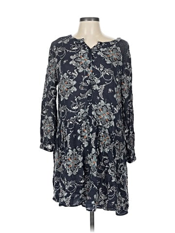 Hinge Casual Dress (view 1)
