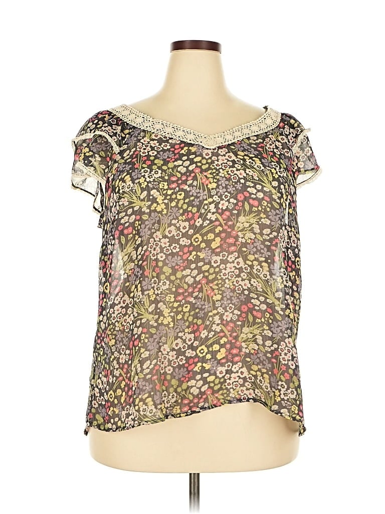 Pre-owned A.n.a. A New Approach Short Sleeve Blouse In Brown