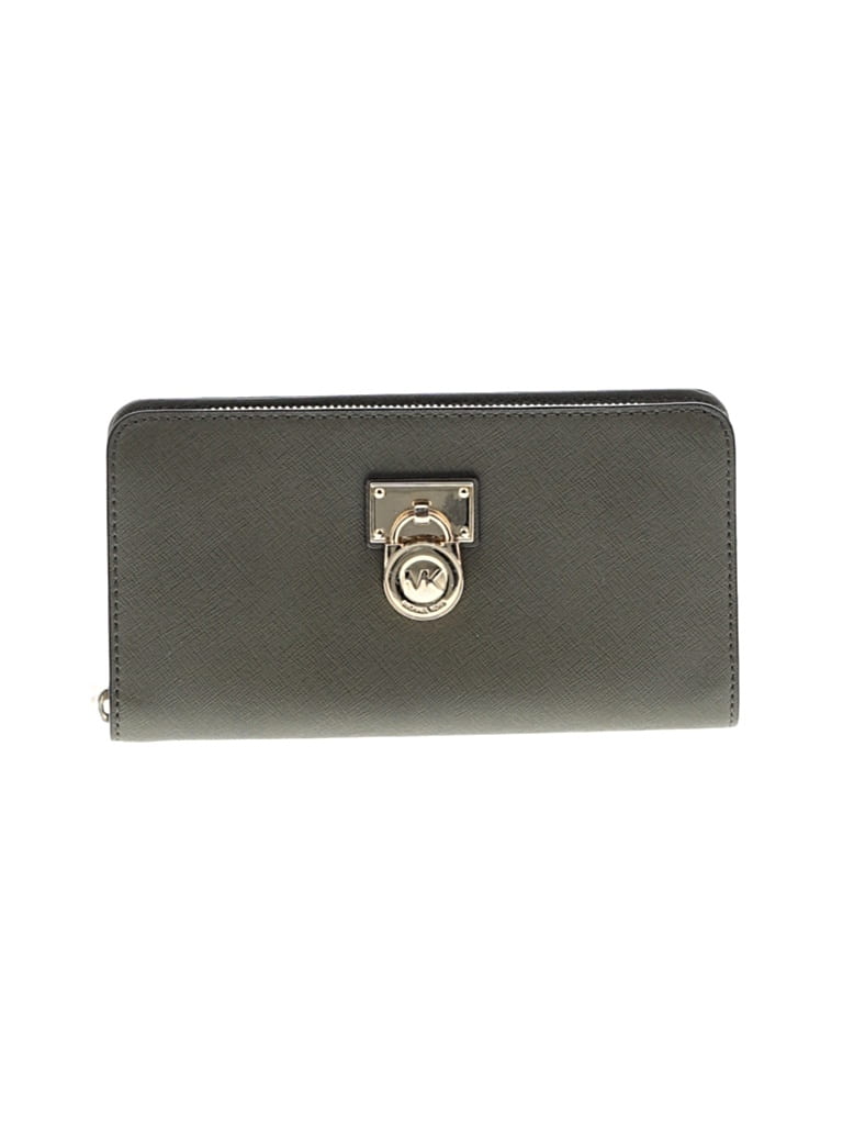 Pre-owned Michael Michael Kors Leather Wallet In Green