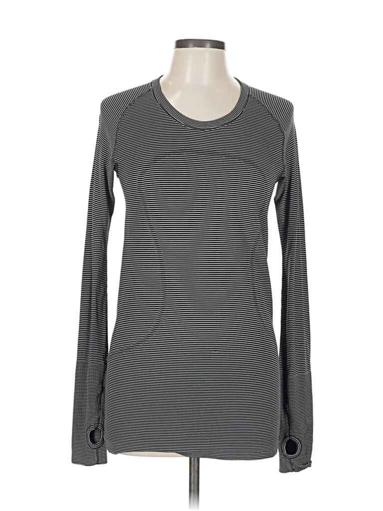 Pre-owned Lululemon Athletica Long Sleeve T-shirt In Black