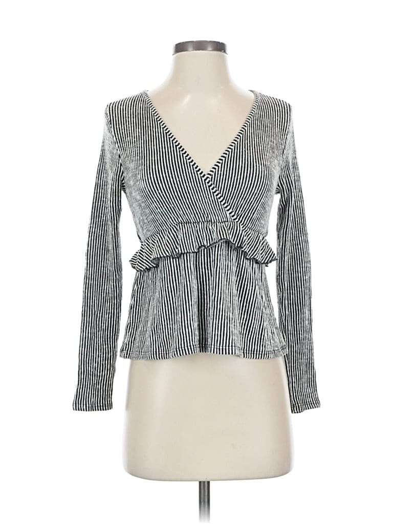 Pre-owned Caution To The Wind Long Sleeve Top Silver Plunge Neckline Tops