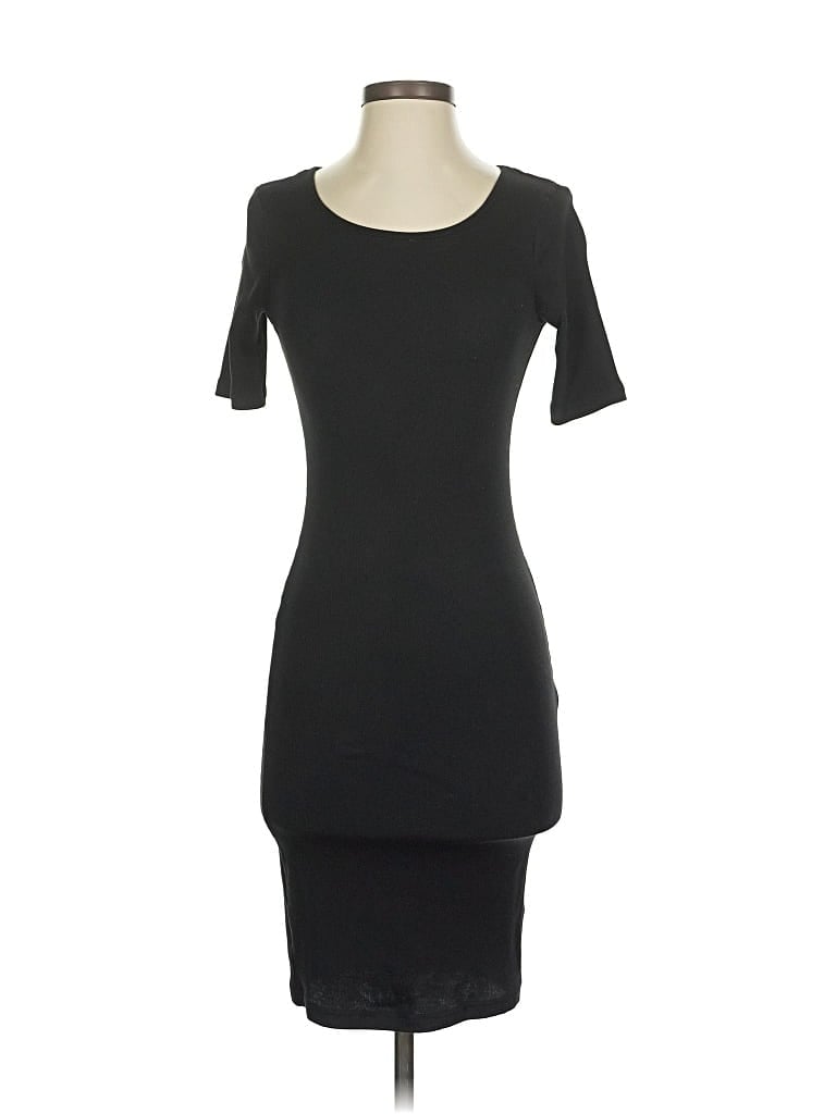 Pre-owned Divided By H&m Casual Dress In Black