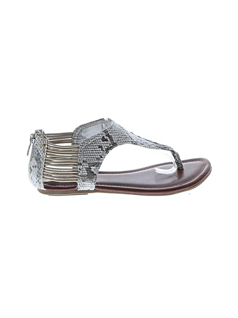 Pre-owned Mia Sandals In Silver