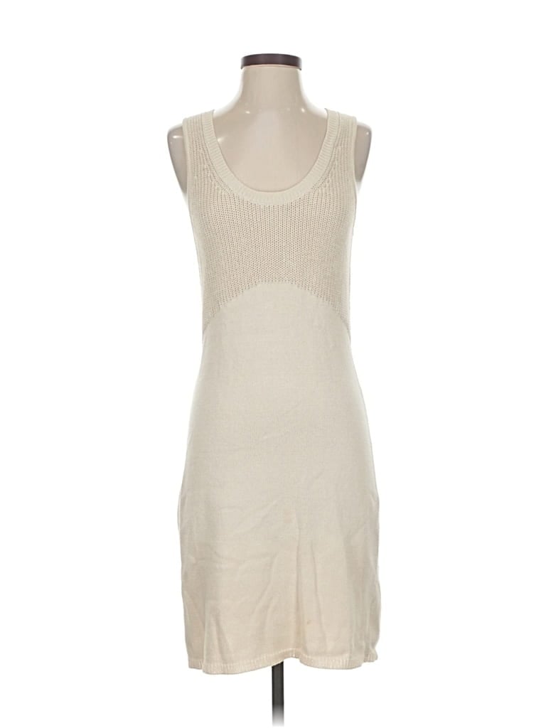 Click to view more detailed imagery on our partner's website Pre-owned Magaschoni Casual Dress In White