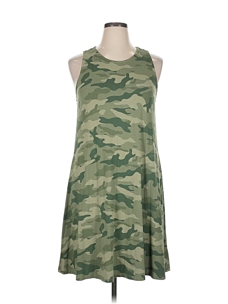 Pre-owned Old Navy Casual Dress In Green