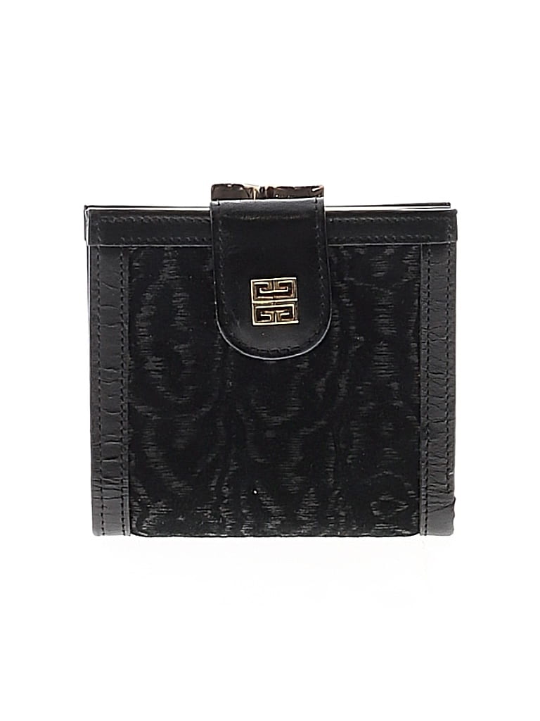 Pre-owned Givenchy Wallet In Black