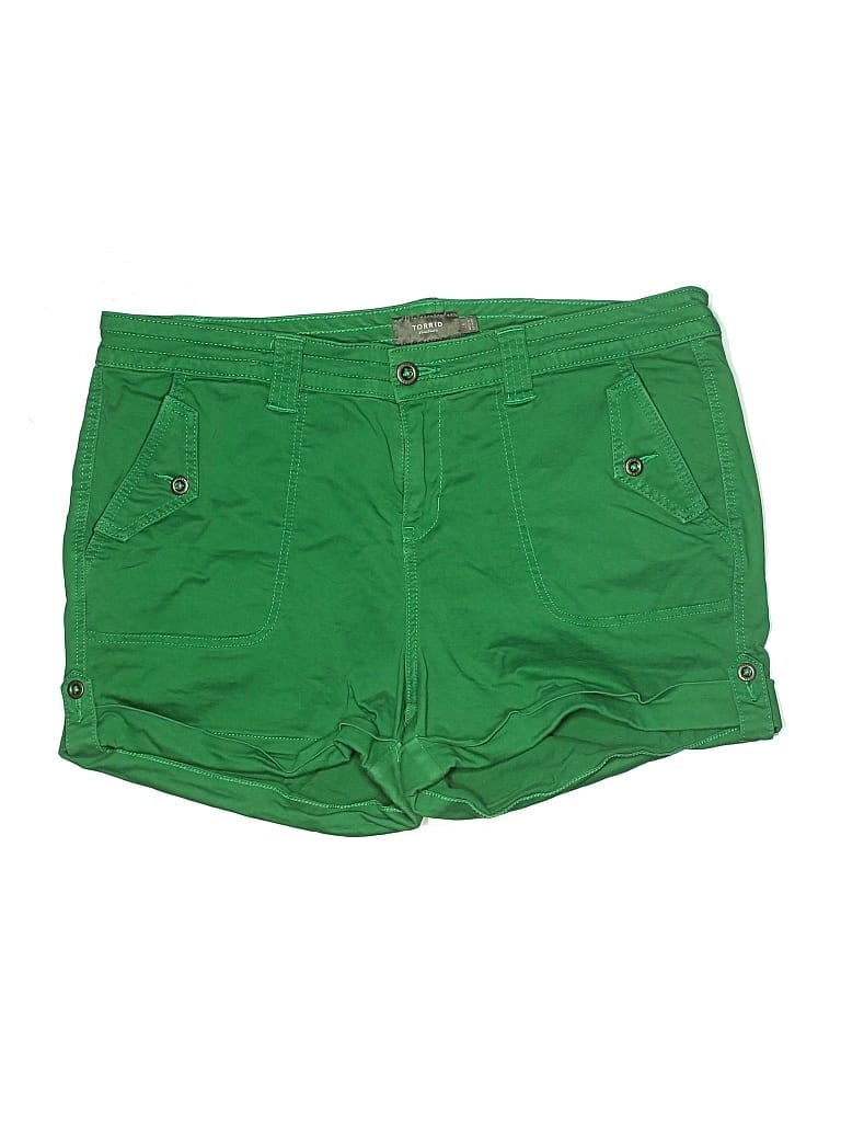 Pre-owned Torrid Shorts In Green