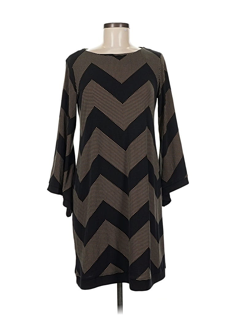 Pre-owned Emma & Michele Casual Dress In Gray