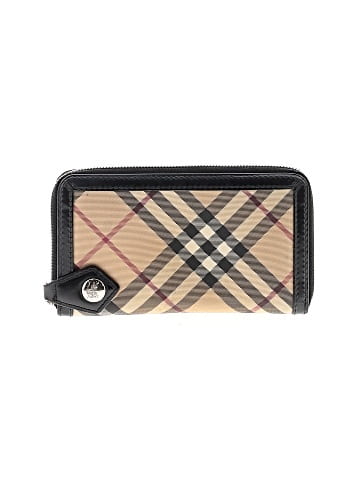 Burberry Vintage Nova Check Ziggy Continental Wallet (view 1)