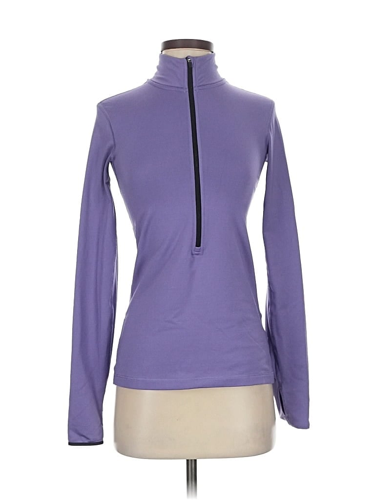 Click to view more detailed imagery on our partner's website Pre-owned Nike Active T-shirt In Purple