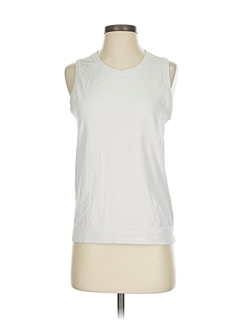 Click to view more detailed imagery on our partner's website Pre-owned Athleta Sleeveless T-shirt In White