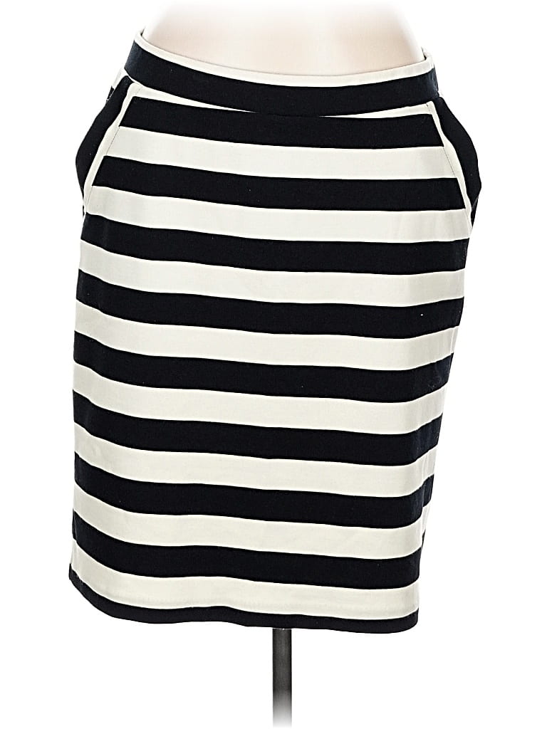 Click to view more detailed imagery on our partner's website Pre-owned Elle Casual Skirt In White