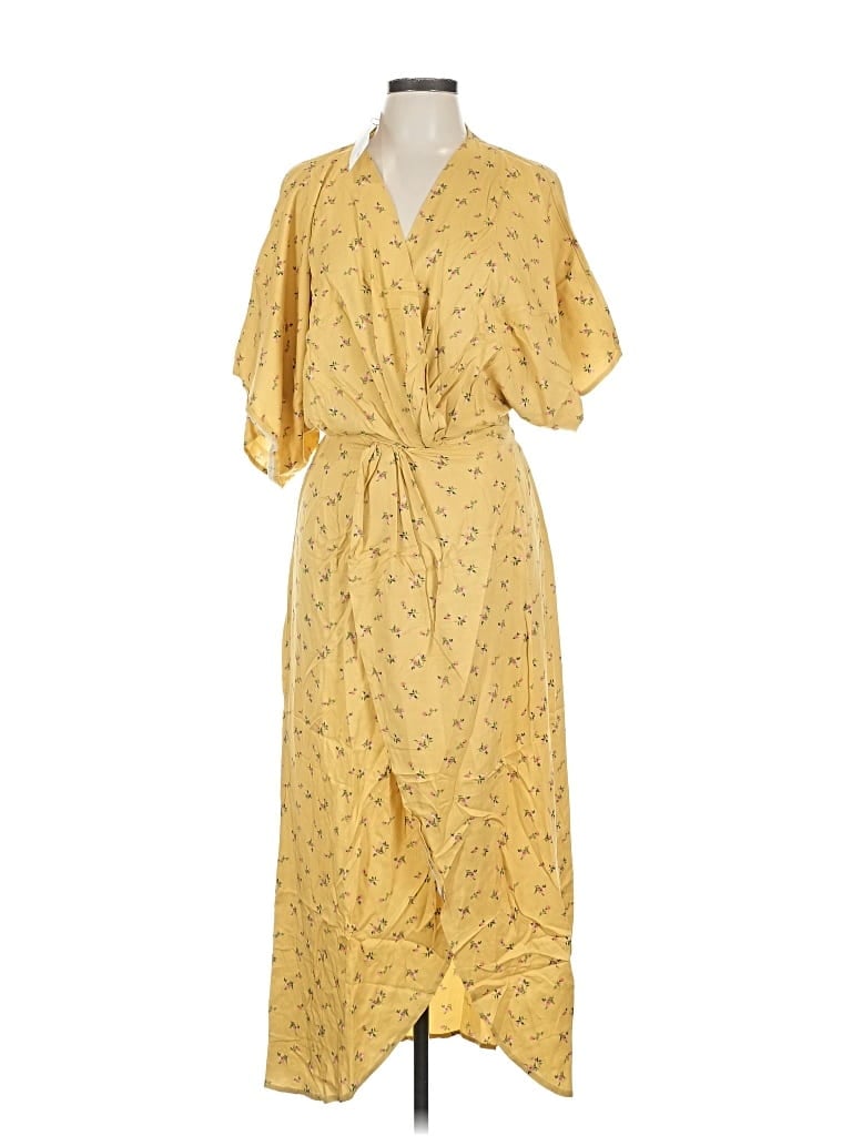 Lezat Casual Dress In White