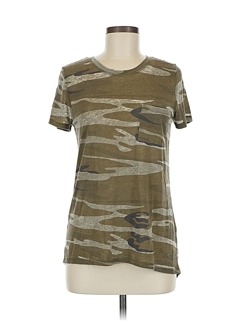 Pre-owned Zoe+liv Short Sleeve T-shirt In Green