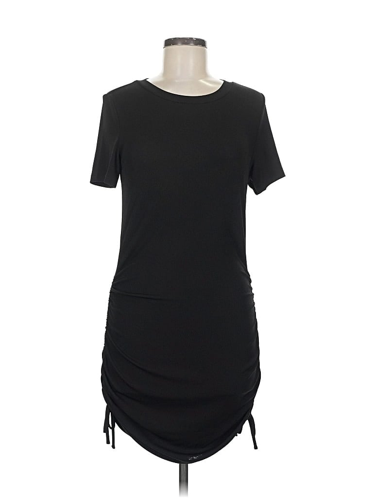 Pre-owned Divided By H&m Casual Dress In Black