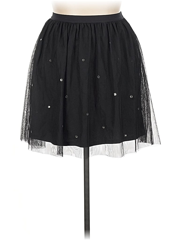 Pre-owned Circo Casual Skirt In Black