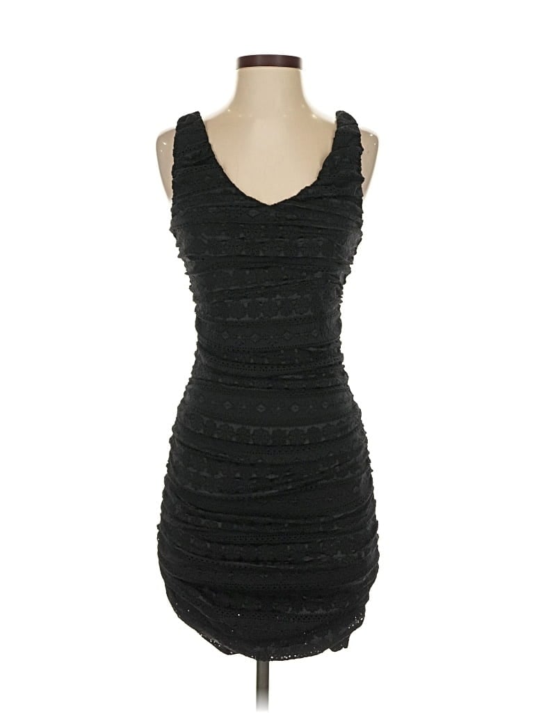 EXPRESS Pre-owned Cocktail Dress In Black