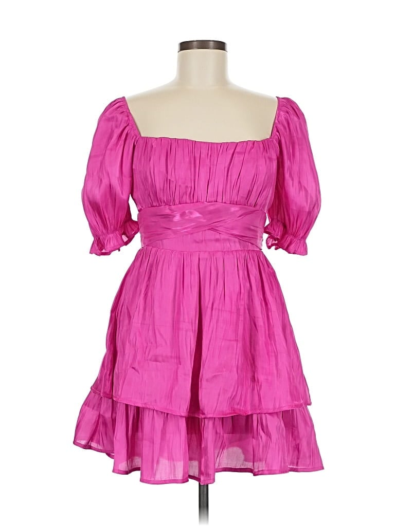 Click to view more detailed imagery on our partner's website Pre-owned Storia Cocktail Dress In Pink