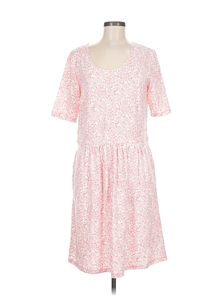 Click to view more detailed imagery on our partner's website Pre-owned Lands' End Casual Dress In Pink