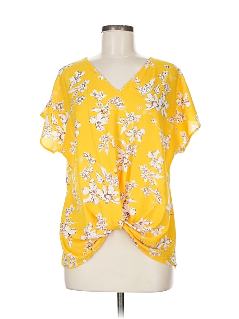 Pre-owned West Kei Short Sleeve Blouse In Yellow