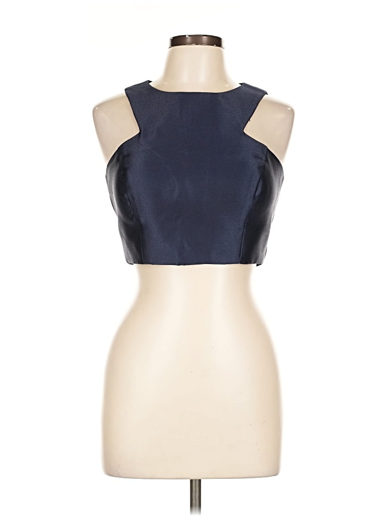 Click to view more detailed imagery on our partner's website Pre-owned Xscape Sleeveless Top Blue Halter Neckline Tops