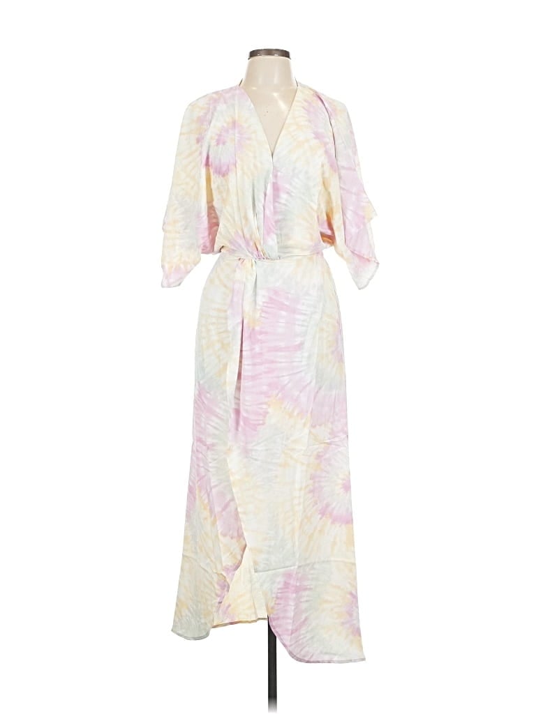 Lezat Casual Dress In White