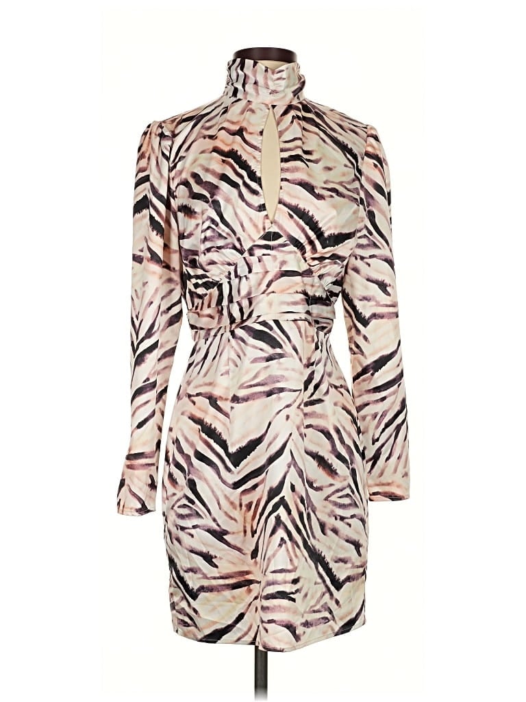 Pre-owned Kendall & Kylie Cocktail Dress In White