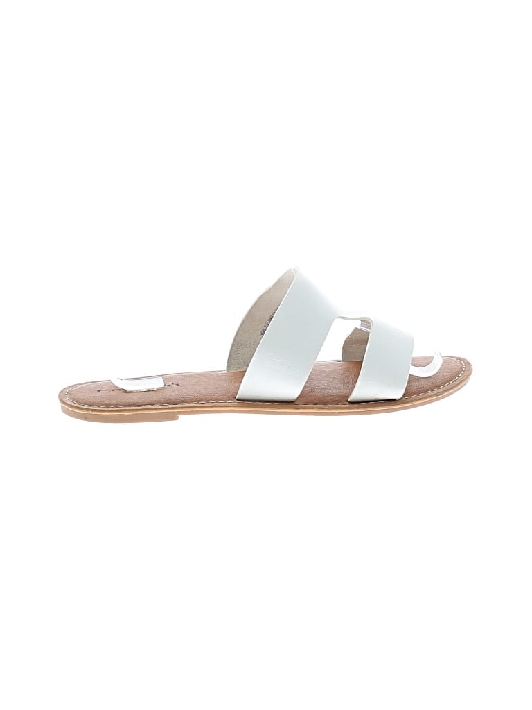 Pre-owned Amazon Essentials Sandals In White