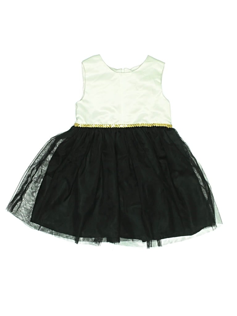 Click to view more detailed imagery on our partner's website Pre-owned Purple Rose Kids' Dress In Green