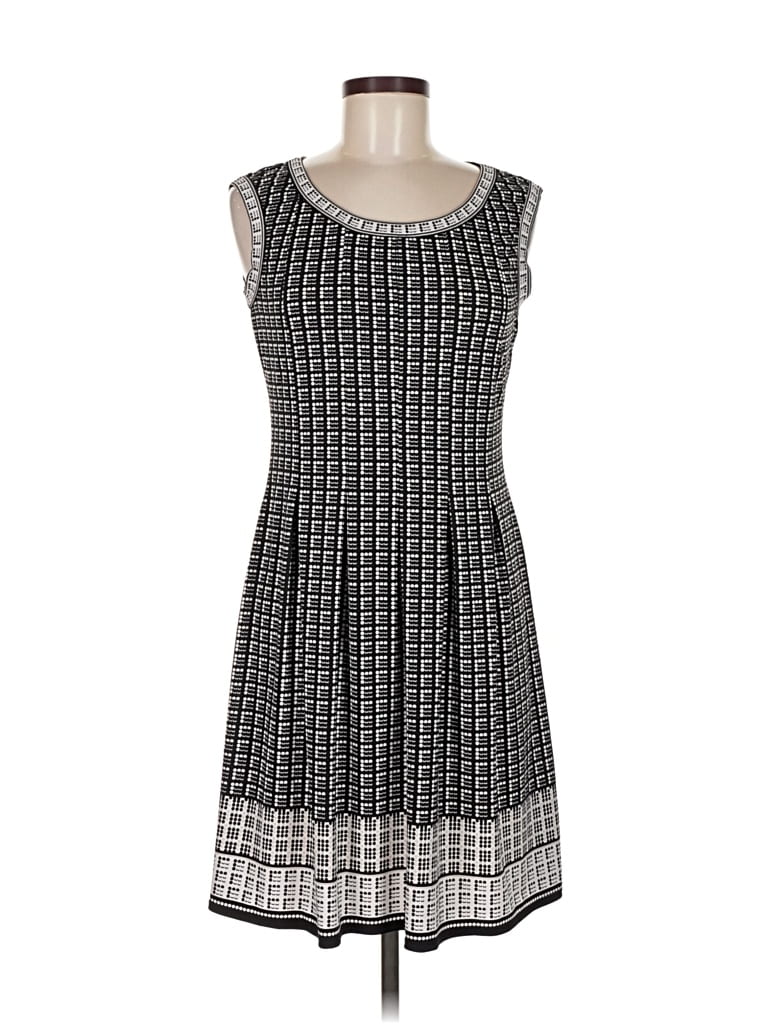 Pre-owned Max Studio Casual Dress In Gray