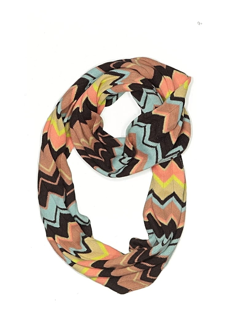 Click to view more detailed imagery on our partner's website Pre-owned Unbranded Scarf In Brown