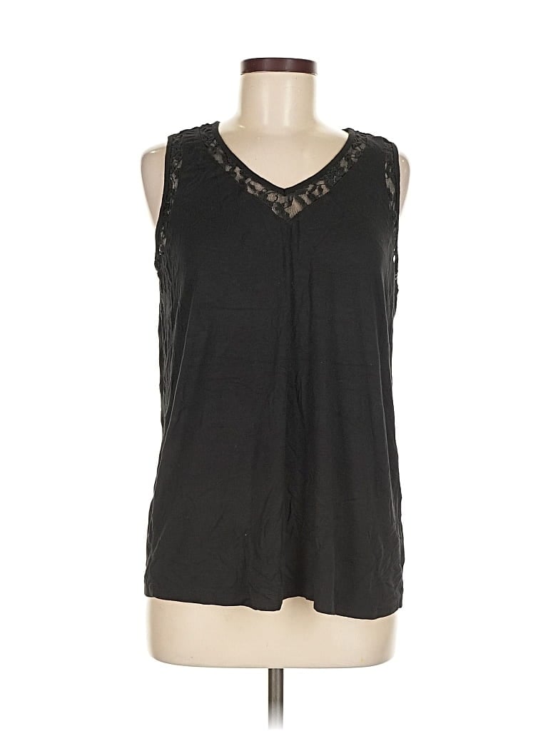 Pre-owned Torrid Sleeveless T-shirt In Black
